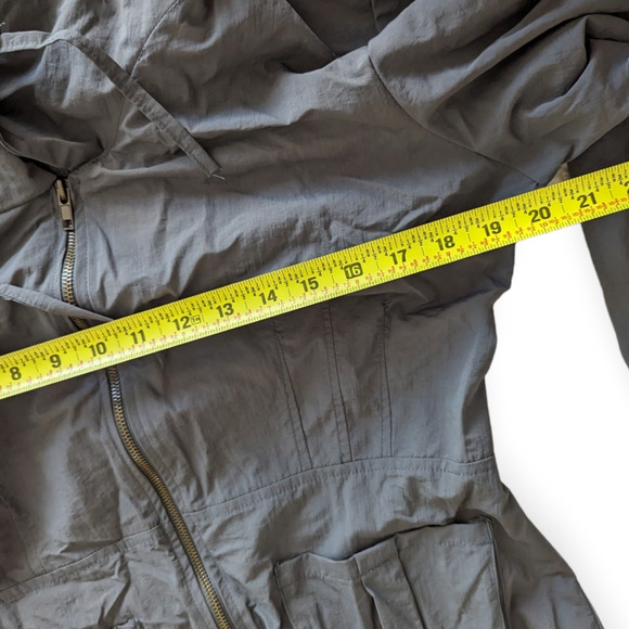 Hanna for la Journée Lightweight Peplum Drawstring Jacket 3 Medium - Picture 8 of 8